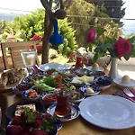 Herakles B&B
