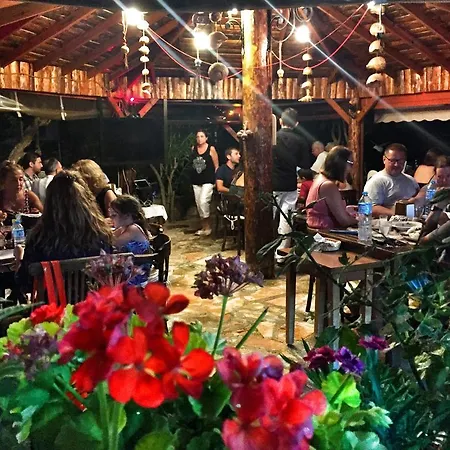 Herakles فندق مبيت وإفطار Çeşme