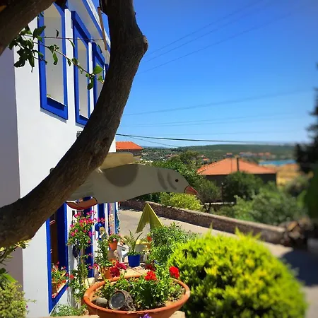 فندق مبيت وإفطار Herakles Çeşme