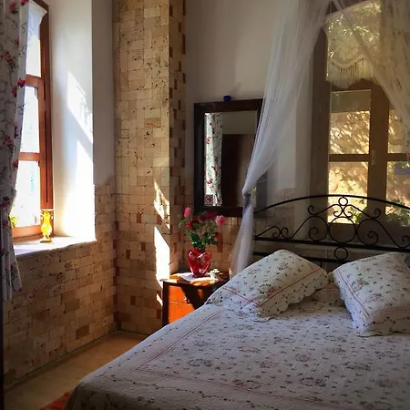 Bed & Breakfast Herakles