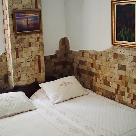 فندق مبيت وإفطار Herakles Çeşme