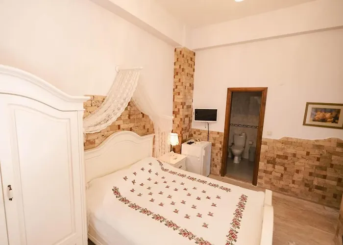 Herakles Butik Oda ve Kahvaltı *