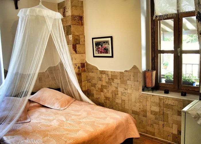 Herakles Bed & Breakfast