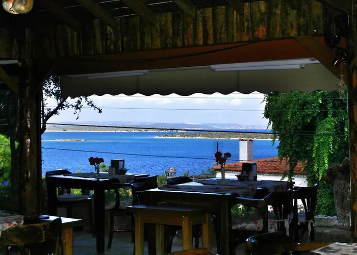 Herakles Butik Oda ve Kahvaltı