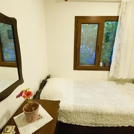 Herakles Frühstückspension *