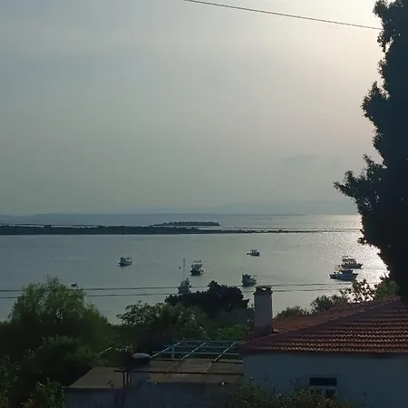 ベッド・アンド・ブレックファスト Herakles Çeşme