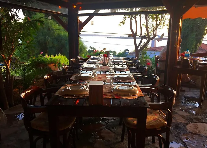 Alojamento de Acomodação e Pequeno-almoço Herakles Çeşme